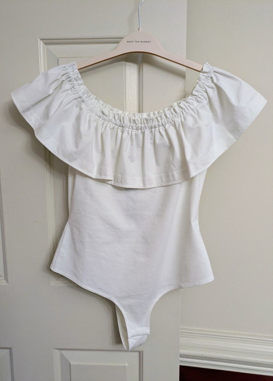 BCBGMAXAZRIA - White Off Shoulder Ruffle Flounce Thong Bodysuit - Sz M - NWT